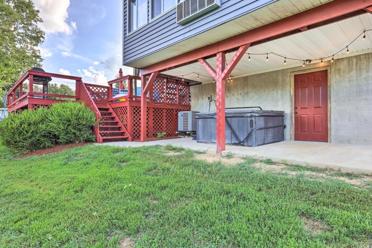 הוילה Williamstown Gem With Private Pool And Hot Tub! מראה חיצוני תמונה