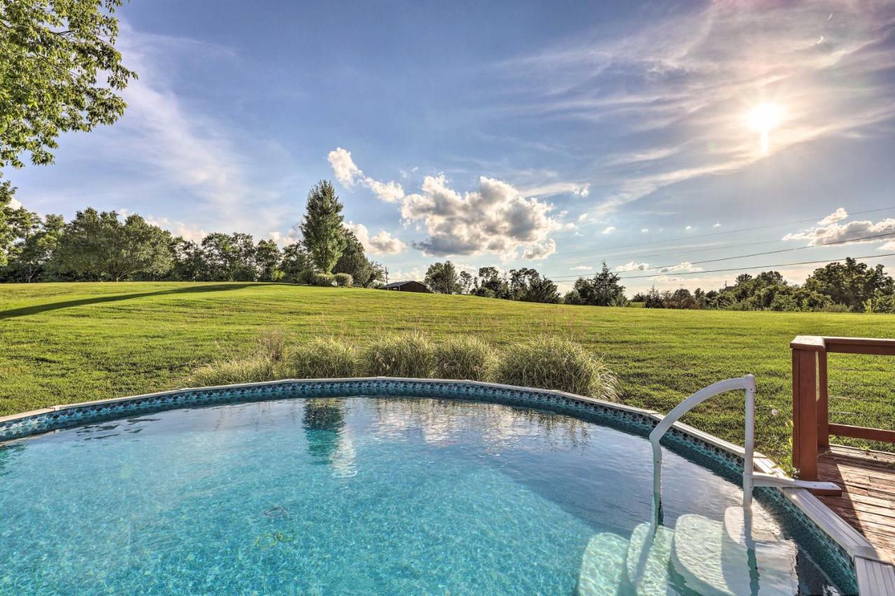 הוילה Williamstown Gem With Private Pool And Hot Tub! מראה חיצוני תמונה